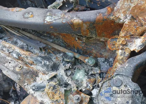 2022 Ford Escape Se z USA, uszkodzony, nr VIN 1FMCU9G6XNUA20445